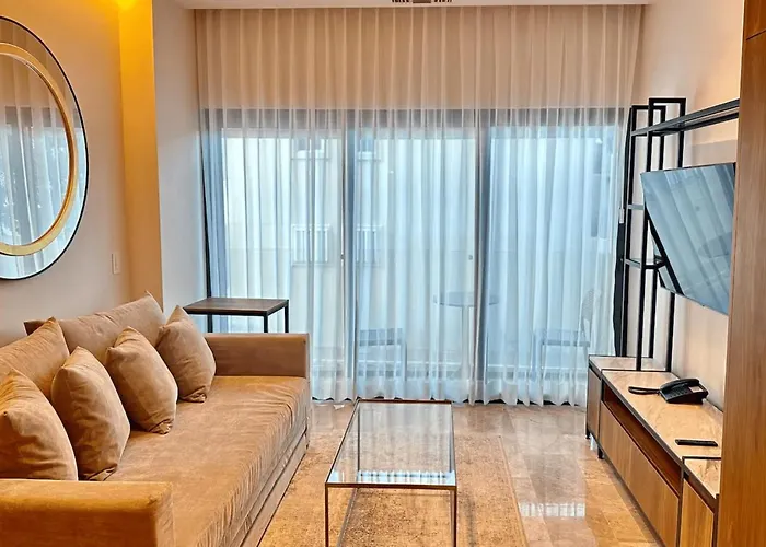Luxury 1br Prime Location Apartment
