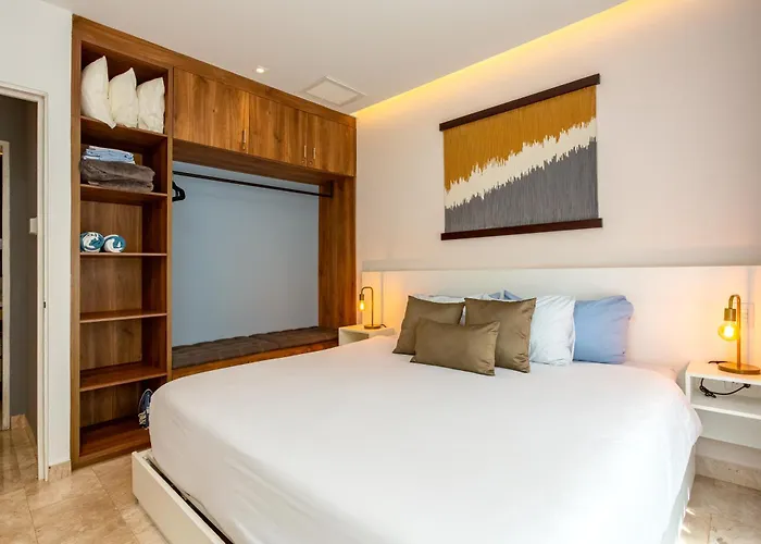 Luxury 1br Prime Location *